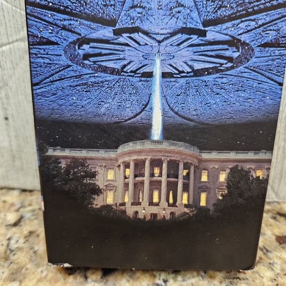 Independence Day VHS 20th Century Fox Will Smith PG-13 Color 1996 - Picture 3 of 8